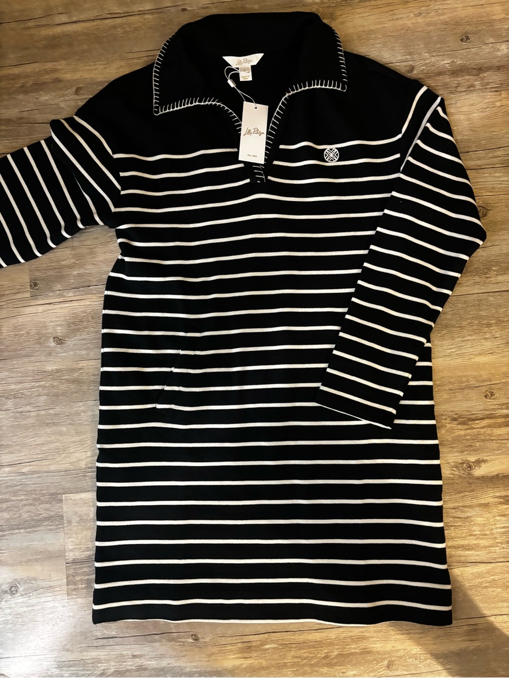 Lilly Pulitzer Black & White Striped Corvaya legacy Pullover Dress